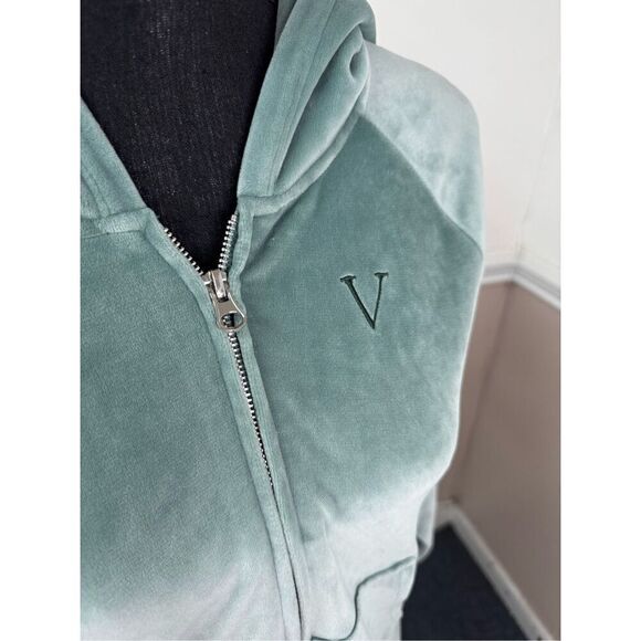 Victoria’s Secret Velour Full Zip Jacket with Hood Size Large - Picture 2 of 7